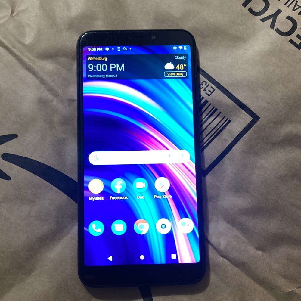 Blu smartphone android tracfone